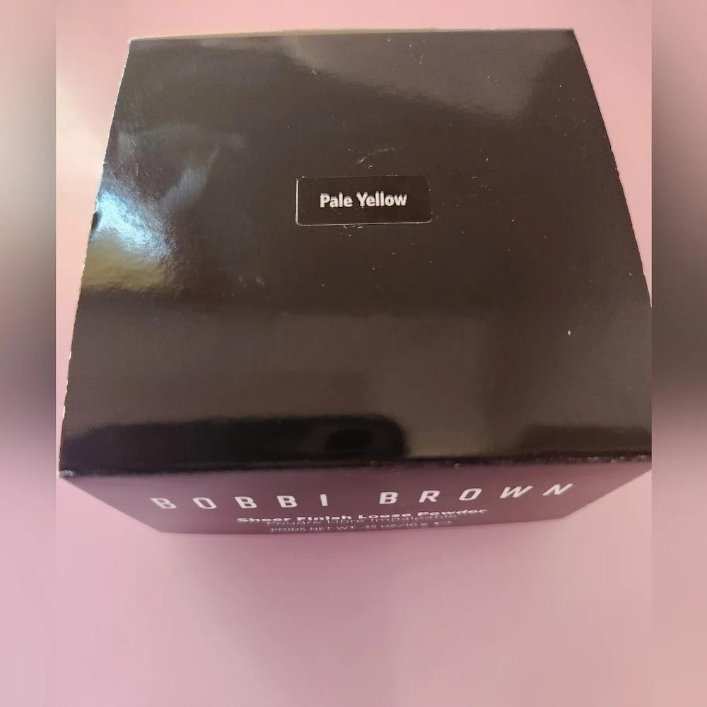 Bobbi Brown Sheer Finish Loose Setting Powder SHADE Pale Yellow New In Box